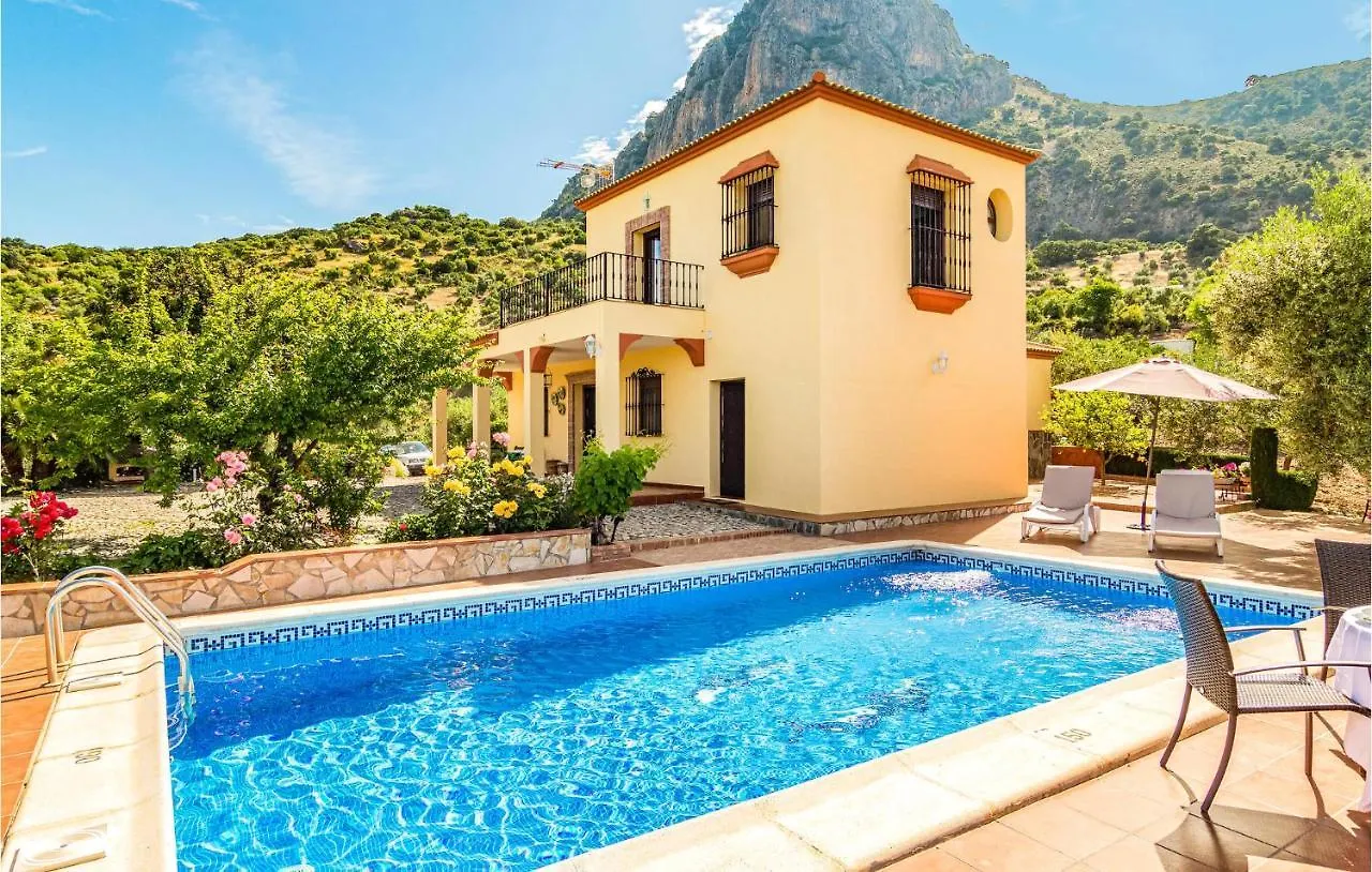 Nice Home In El Gastor With House Sea View