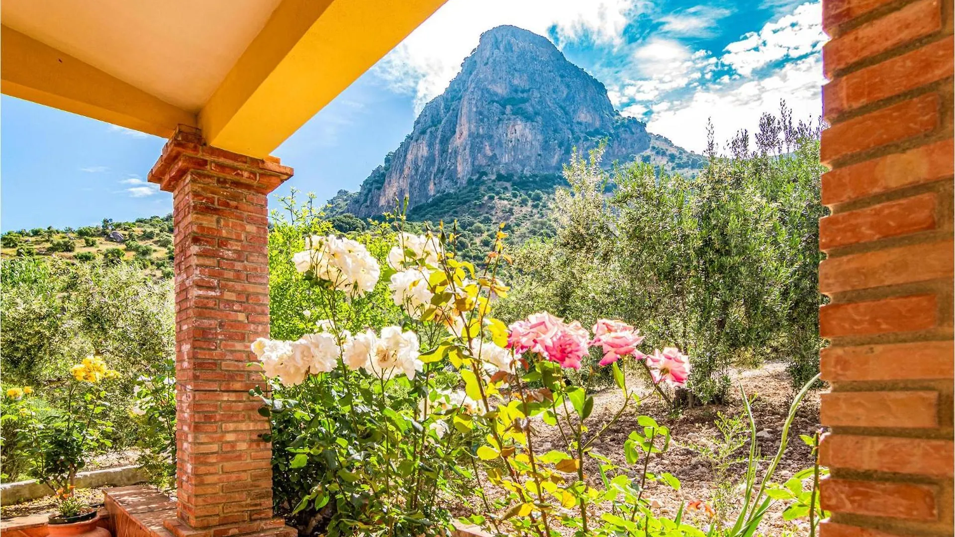 Nice Home In El Gastor With House Sea View